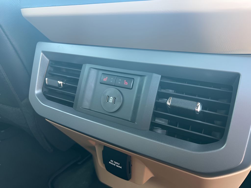2025 Ford F-350SD
