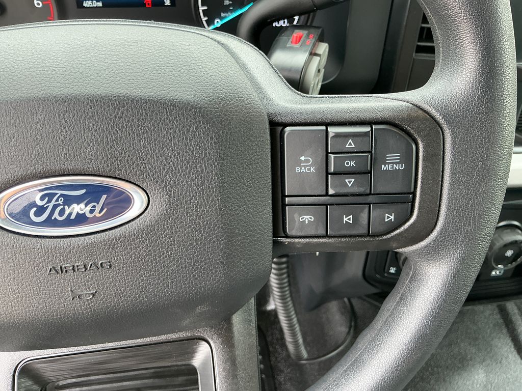 New 2026 Oxford White Ford XL image 16
