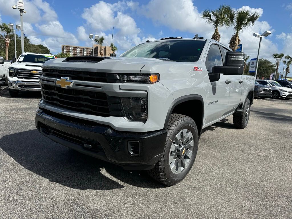 2025 Chevrolet Silverado 2500HD Custom 4