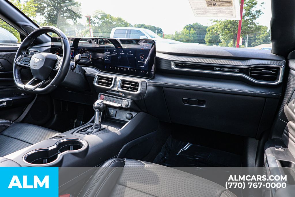 Used 2025 Silver Ford EcoBoost Premium image 22
