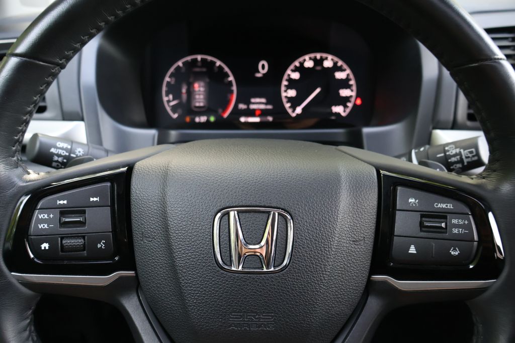 Thumbnail: 2025 Honda Odyssey - 27