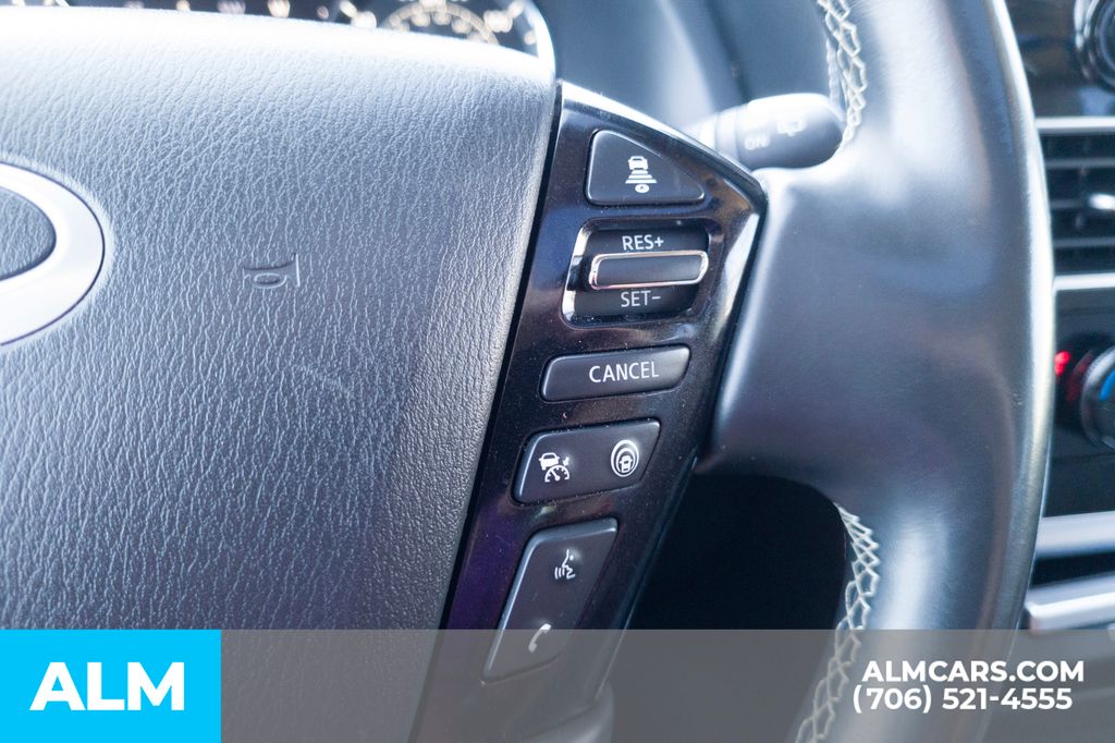 Used 2022 Blue INFINITI Premium Select image 32