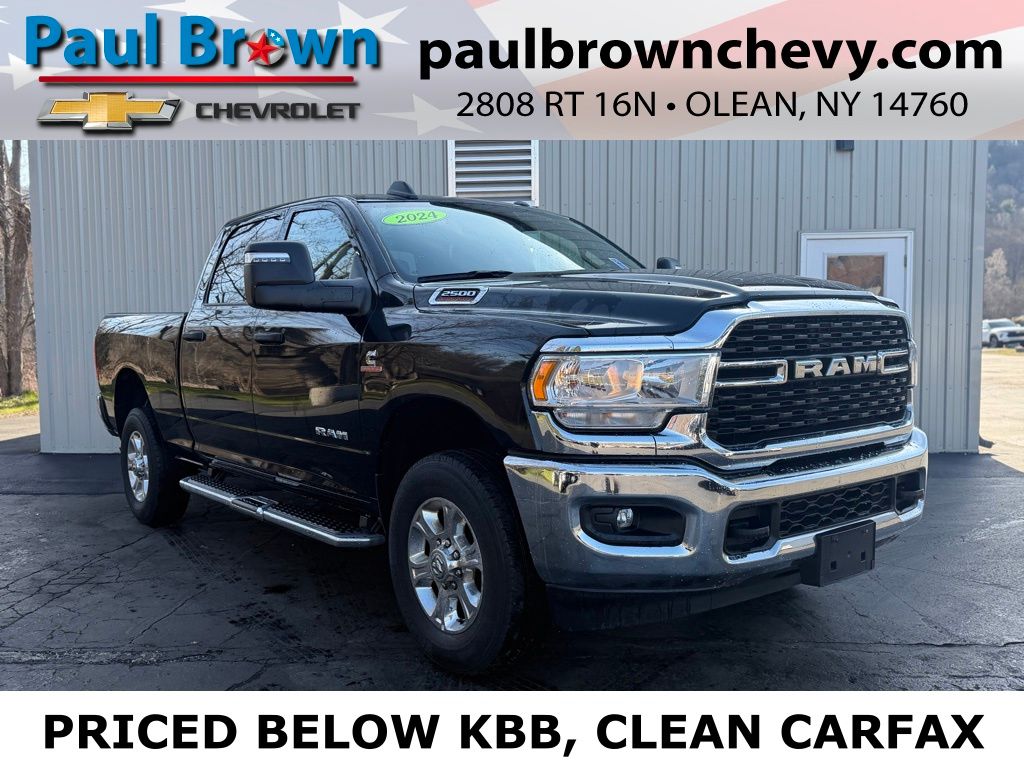 Diamond Black Crystal Pearlcoat 2024 RAM 2500 Big Horn Crew Cab 4WD Pickup Truck Four-Wheel Drive 6-Speed Automatic