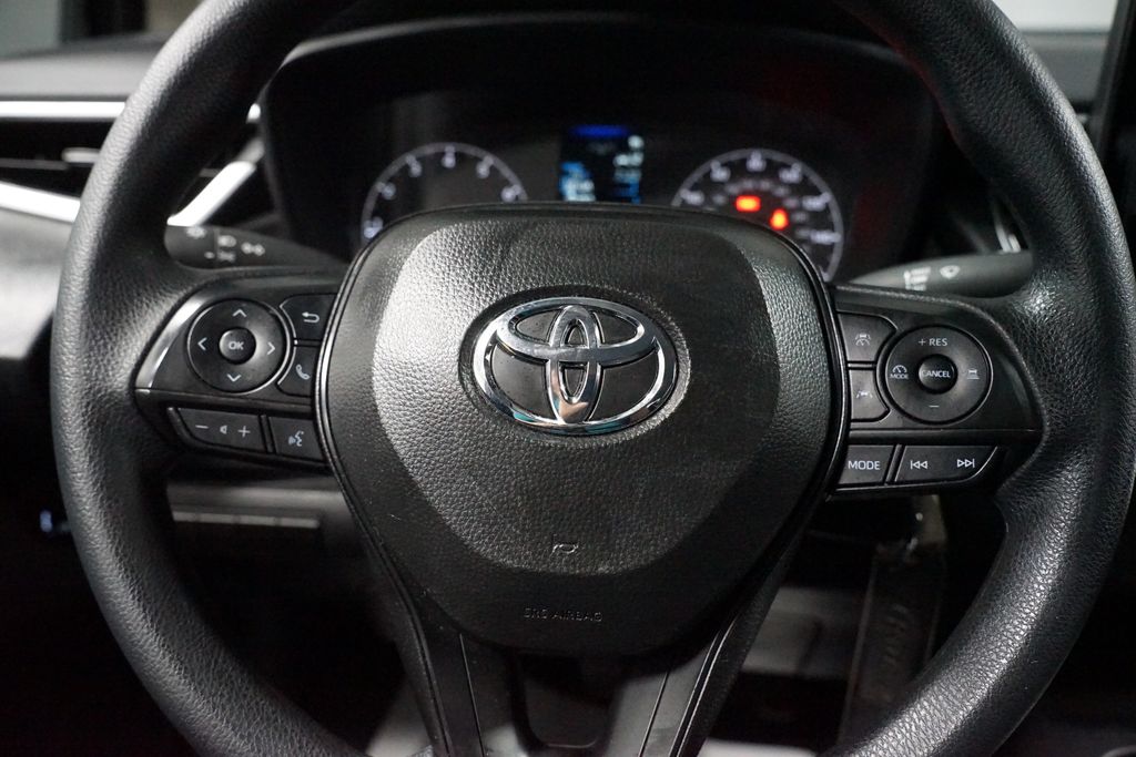 Thumbnail: 2025 Toyota Corolla - 12