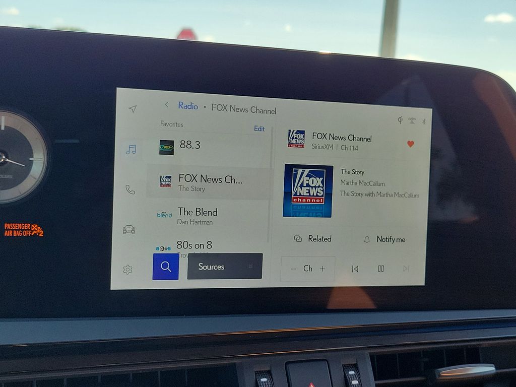 used 2025 Lexus ES car, priced at $42,500