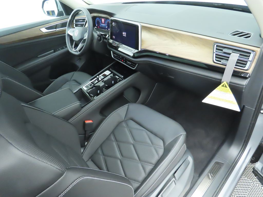 Thumbnail: 2026 Volkswagen Atlas - 17