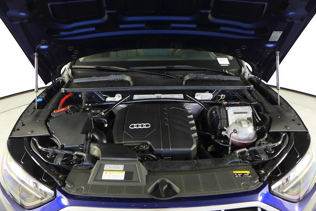 Thumbnail: 2023 Audi Q5 - 6