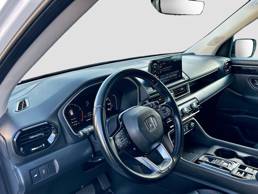 Thumbnail: 2023 Honda Pilot - 9