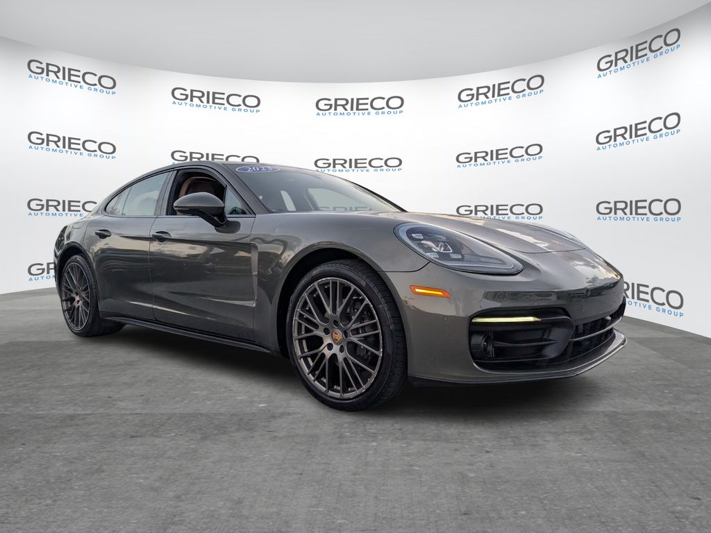 2023 Porsche Panamera Sedan RWD