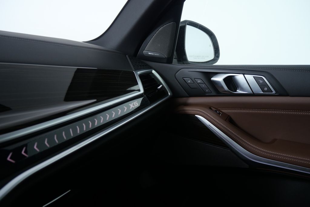 2024 BMW X5 xDrive40i 27