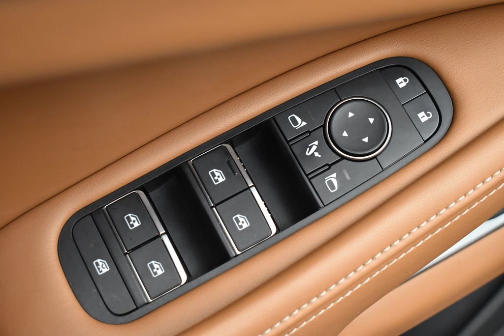 Thumbnail: 2023 INFINITI QX60 - 14