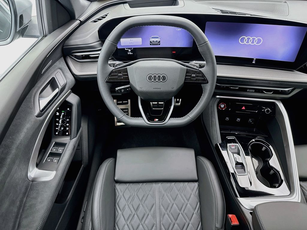 Thumbnail: 2026 Audi SQ5 - 10