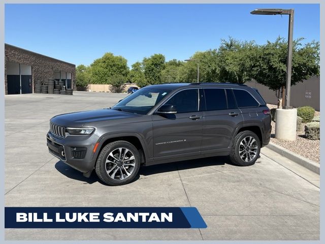 Baltic Gray Metallic Clearcoat 2022 Jeep Grand Cherokee Overland 4WD SUV / Crossover Four-Wheel Drive 8-Speed Automatic