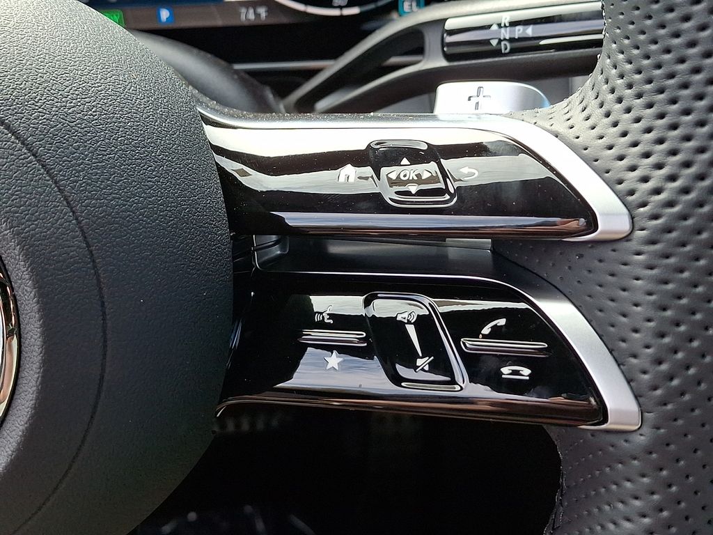 Thumbnail: 2026 Mercedes-Benz GLC - 16