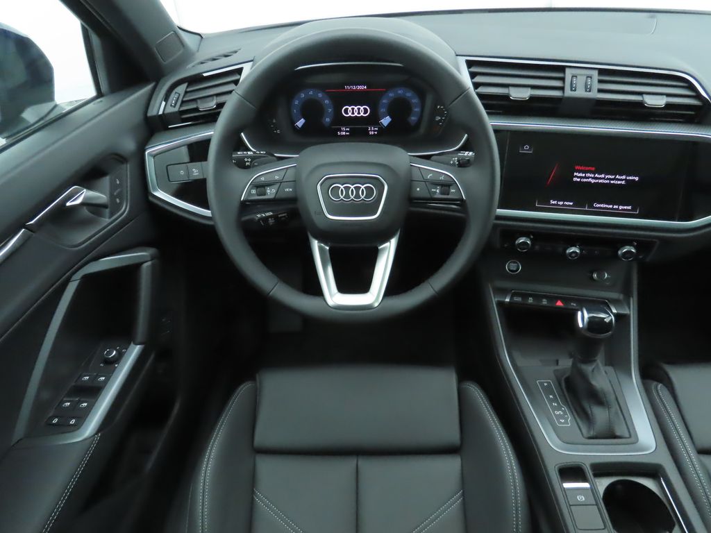 2024 Audi Q3  10