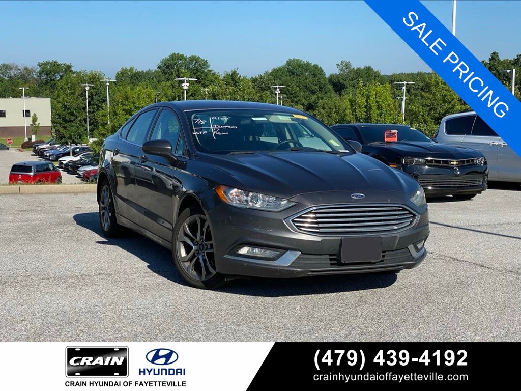 Gray (Magnetic) 2017 Ford Fusion Sedan Front-Wheel Drive 6-Speed Automatic