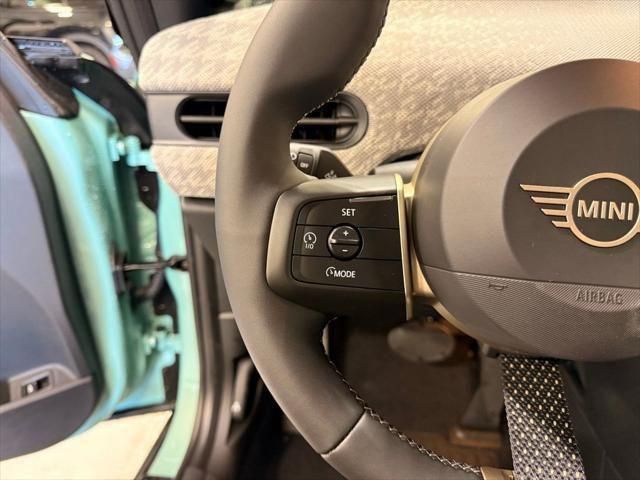 Thumbnail: 2026 MINI Cooper - 13