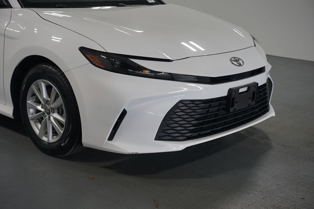 Thumbnail: 2025 Toyota Camry - 4