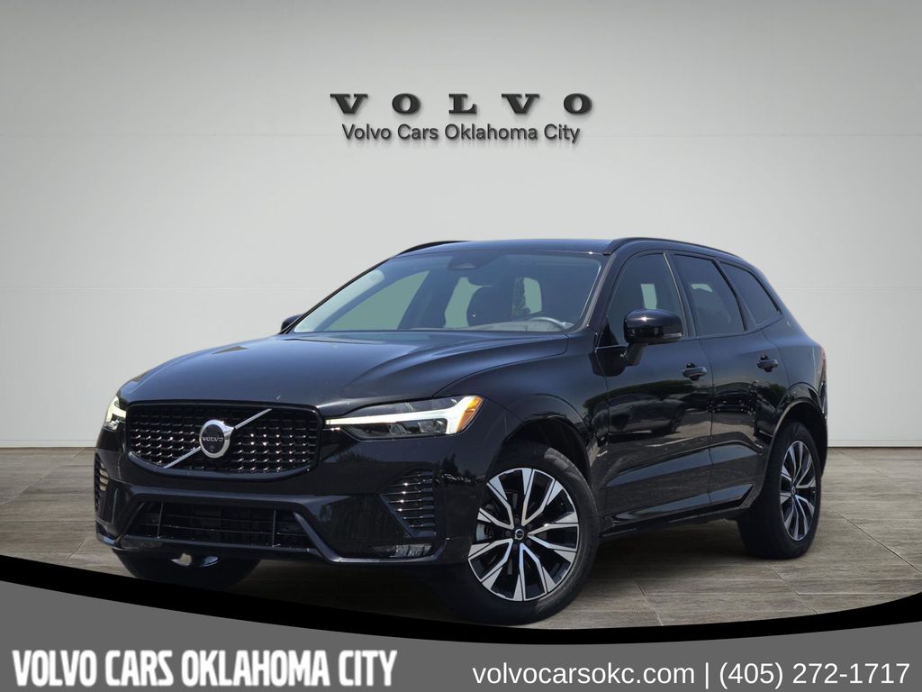 2024 Volvo XC60 B5 Plus Dark Theme