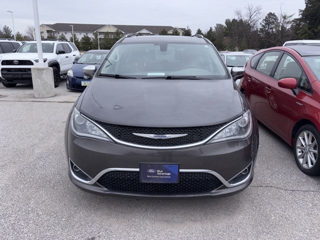 2020 Chrysler Pacifica Limited FWD