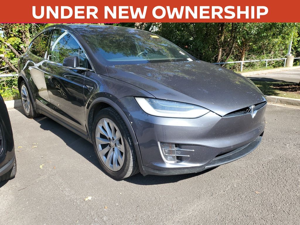  2020 Tesla Model X Long Range AWD   