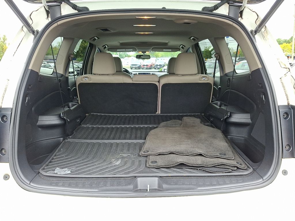 Thumbnail: 2016 Honda Pilot - 31