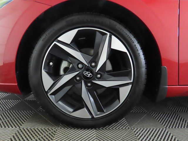 Thumbnail: 2023 Hyundai Elantra - 31