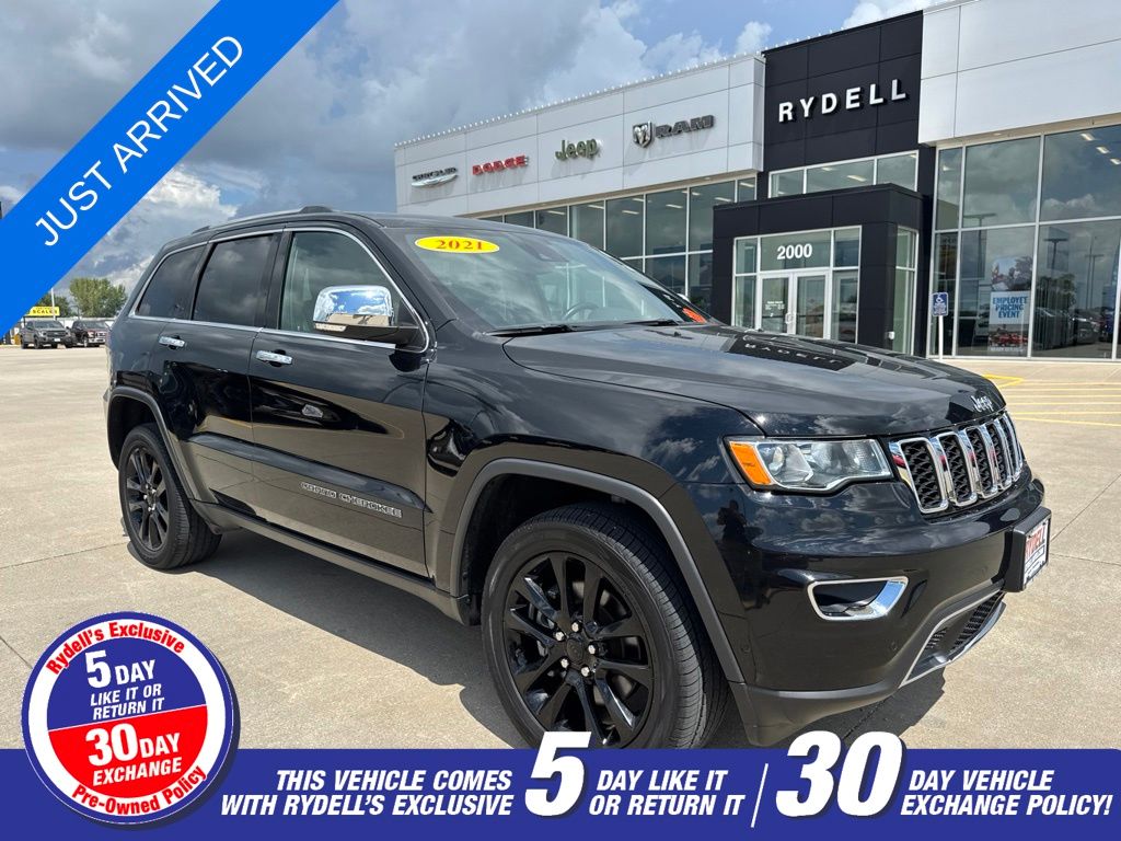 Diamond Black Crystal Pearlcoat 2021 Jeep Grand Cherokee SUV / Crossover Four-Wheel Drive 8-Speed Automatic