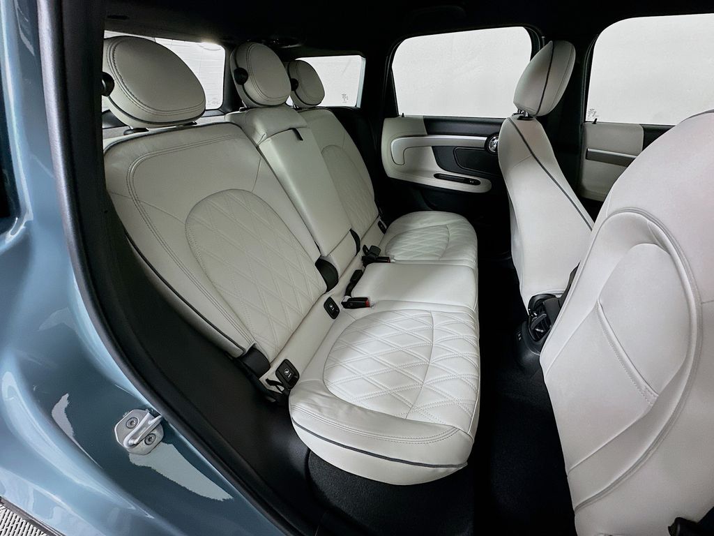 Thumbnail: 2023 MINI Cooper Countryman - 28