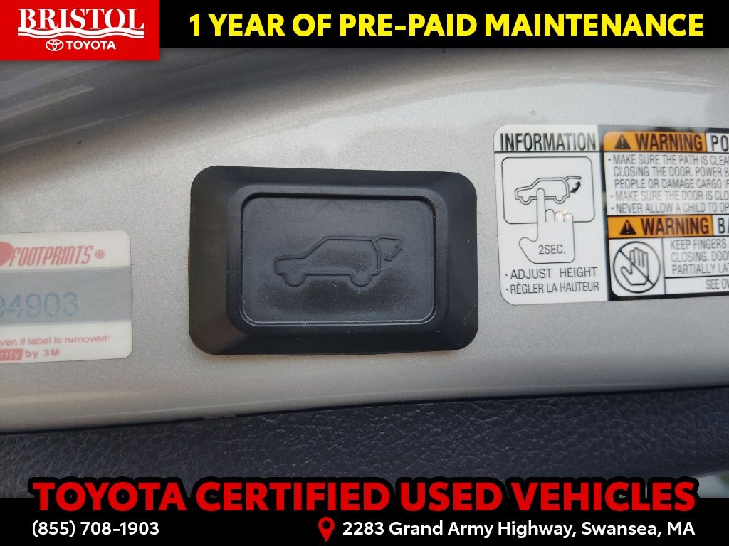 Used 2018 Toyota RAV4 SUV
