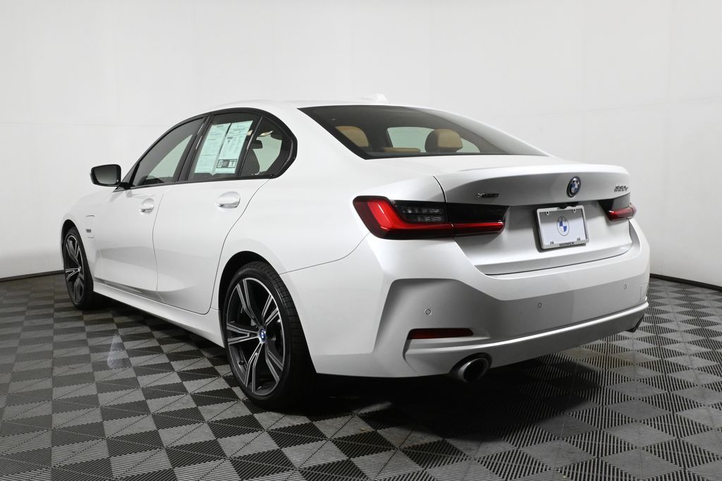 Thumbnail: 2023 BMW 3 Series - 5