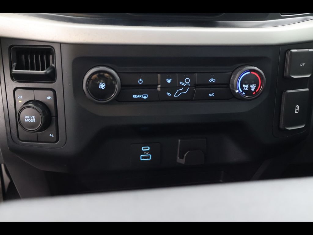 2022 Ford F-150 XLT - Photo 15