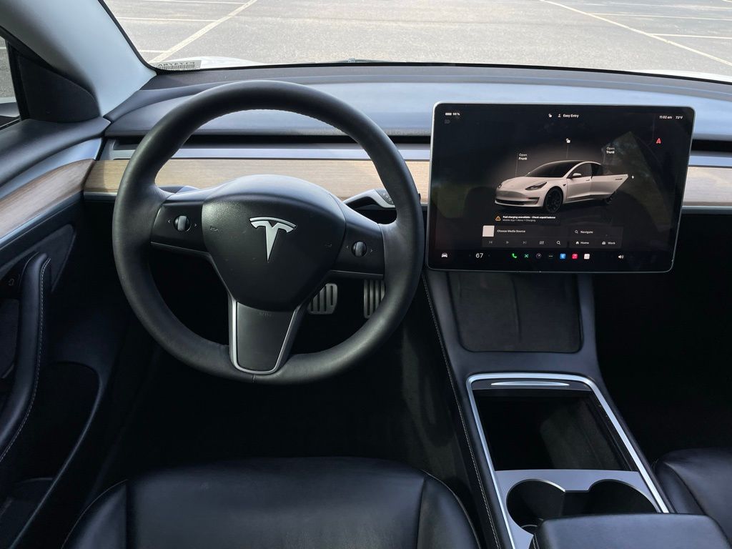 Thumbnail: 2022 Tesla Model 3 - 11