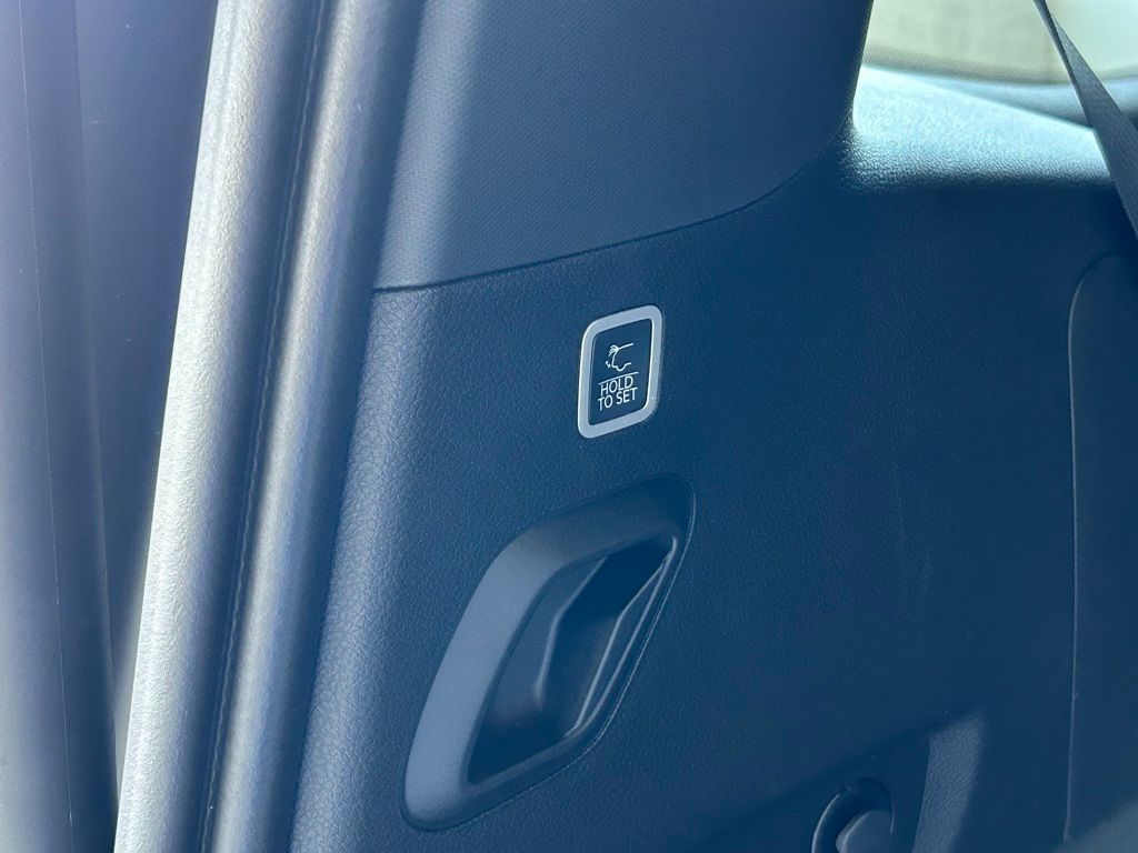 Used 2024 Velvet Red Pearlcoat Jeep Base image 37