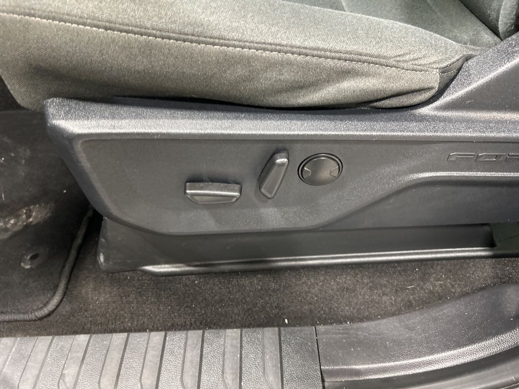 used 2023 Ford F-150 car, priced at $36,994