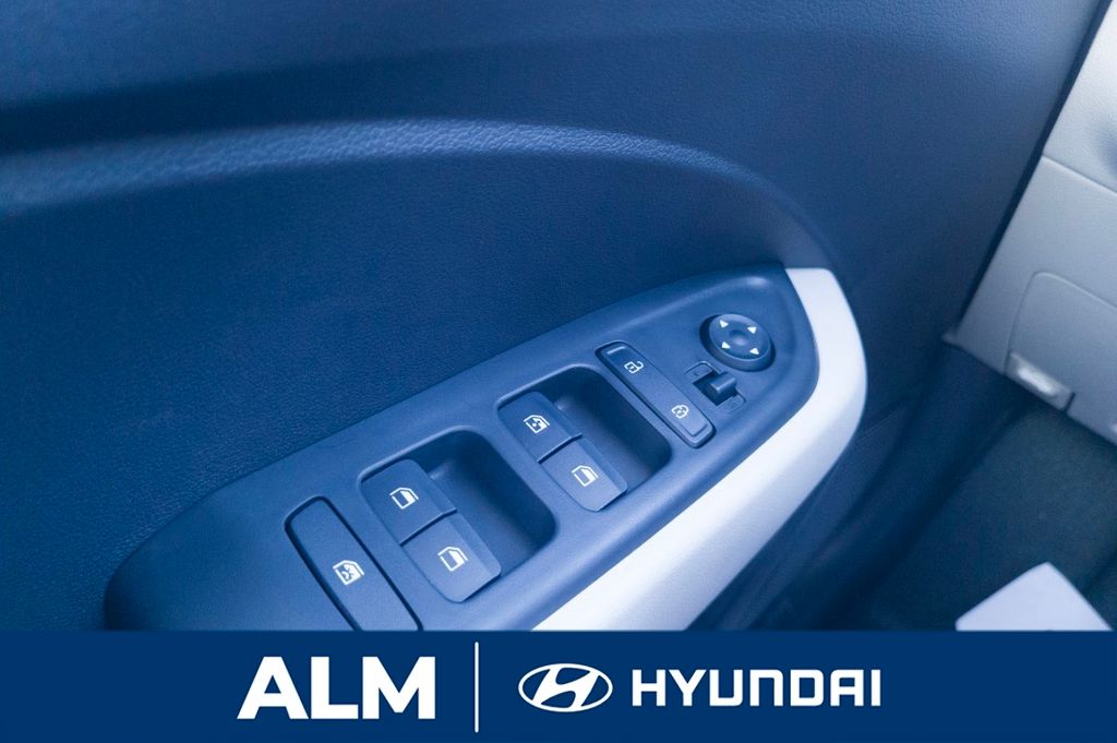 New 2026 White Hyundai SEL image 32