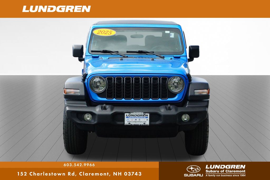 Used 2025 Jeep Wrangler SUV