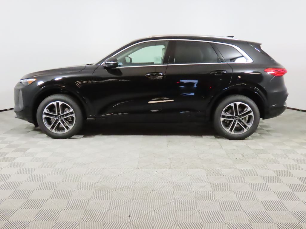 Thumbnail: 2025 Audi Q5 - 2