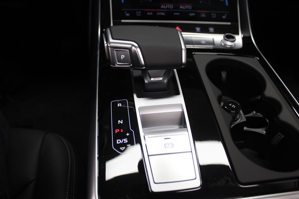 Thumbnail: 2026 Audi Q7 - 18