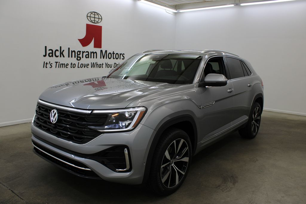 new 2025 Volkswagen Atlas Cross Sport car, priced at $54,397