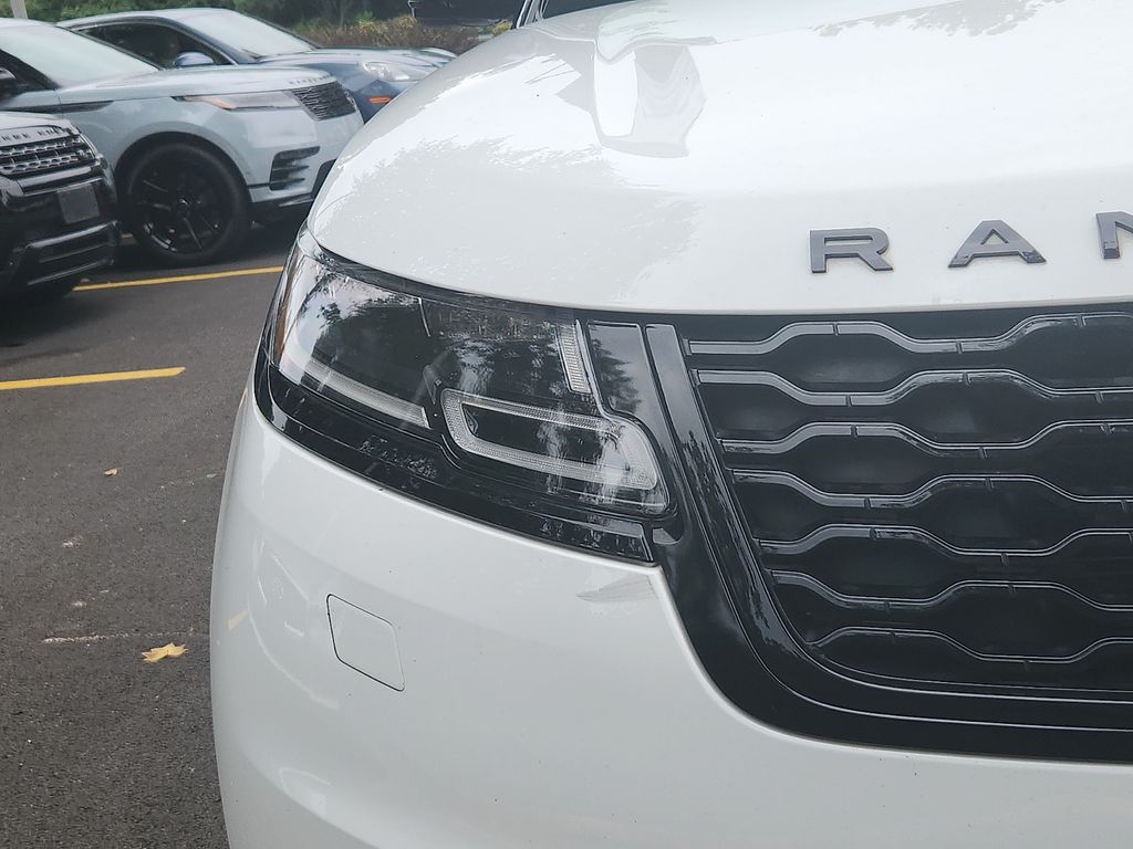 Thumbnail: 2021 Land Rover Range Rover Velar - 9