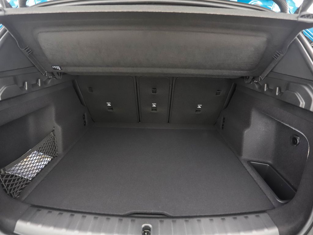 2025 BMW X1 xDrive28i 22