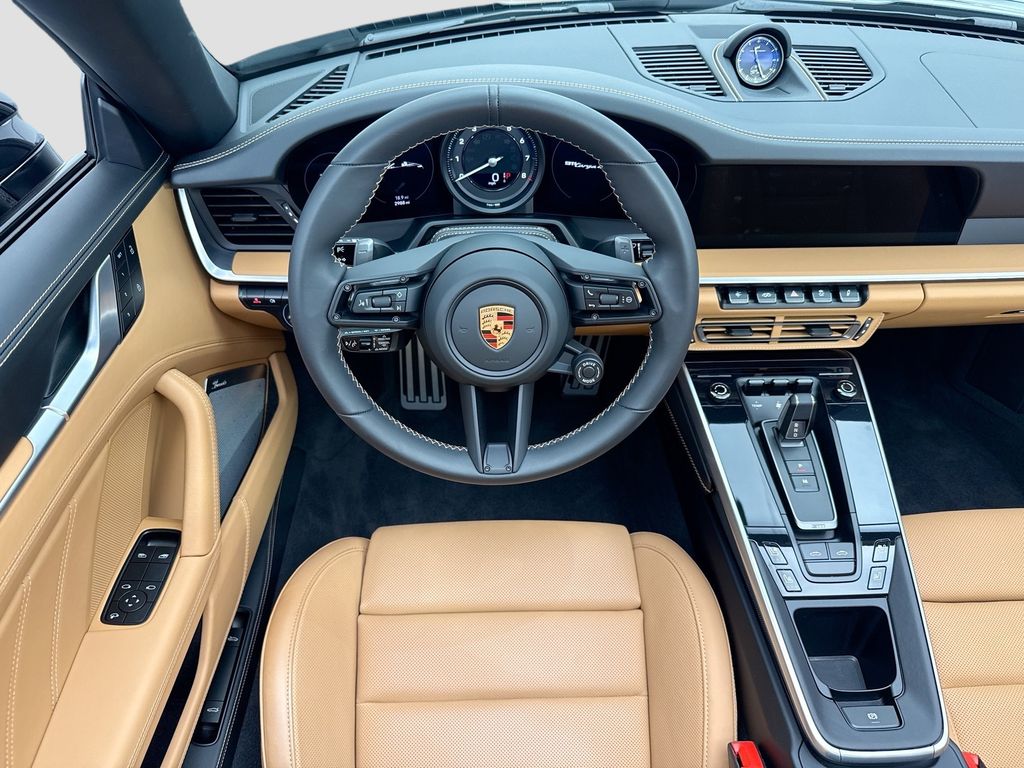 Thumbnail: 2024 Porsche 911 - 21