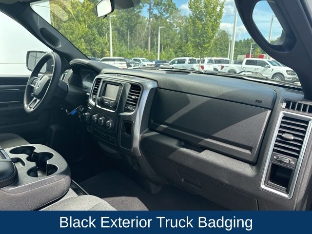 2024 Ram 1500 Classic Warlock Crew Cab 4x4 5'7" Box
