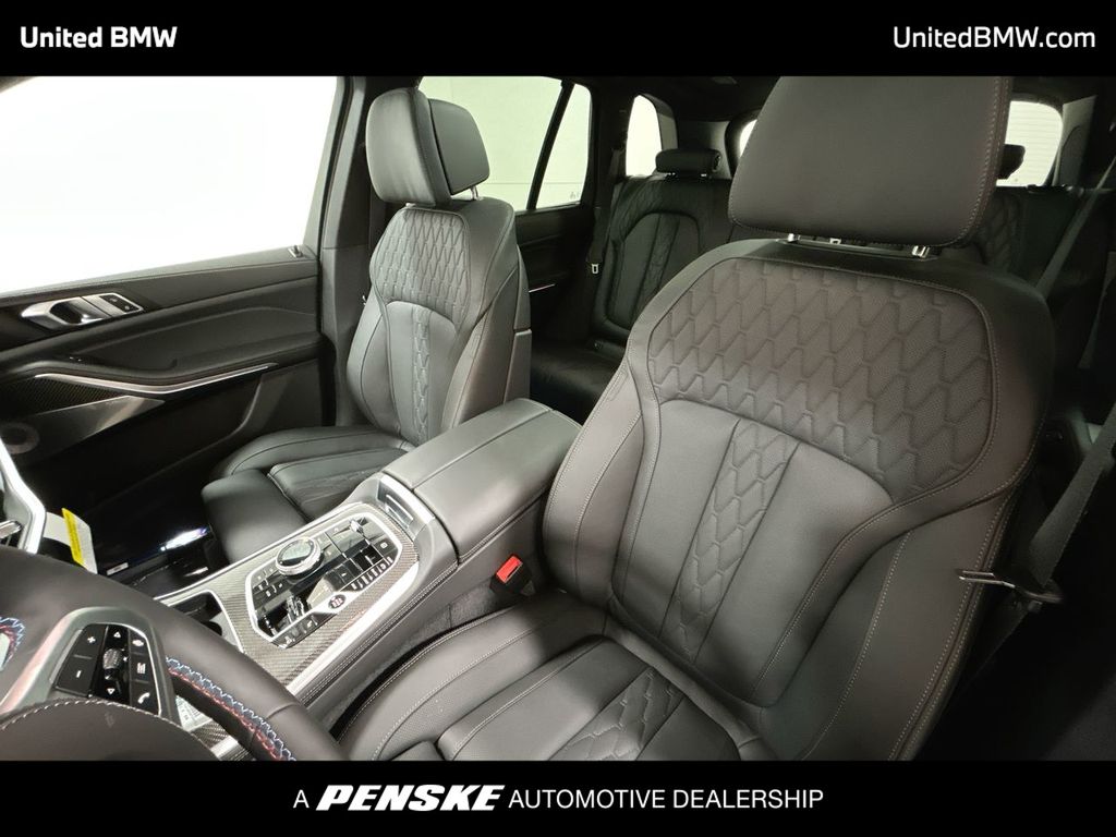 Thumbnail: 2026 BMW X5 - 13