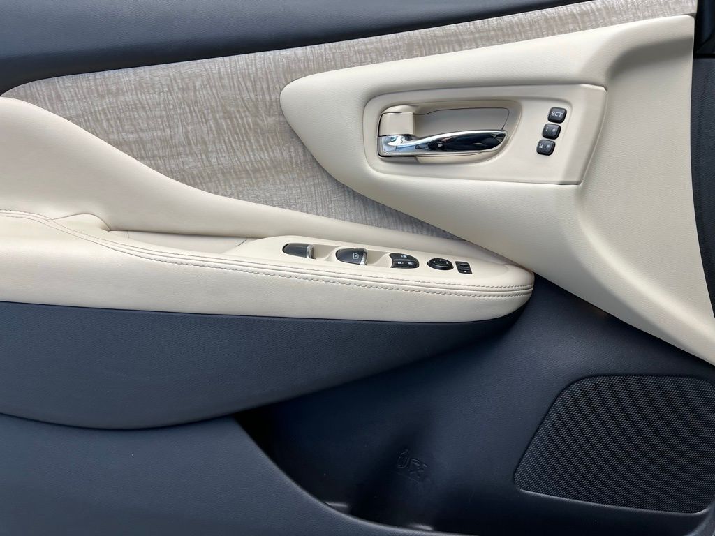 Thumbnail: 2021 Nissan Murano - 20