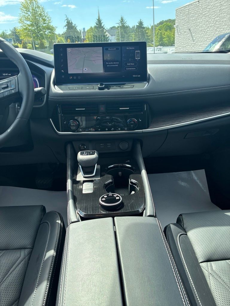 2026 Nissan Rogue Platinum Gold at South Hills Kia