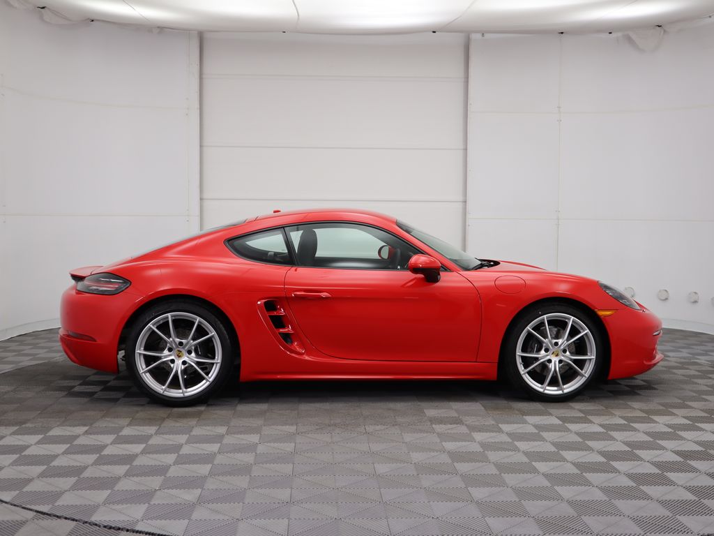 2024 Porsche 718 Cayman  8