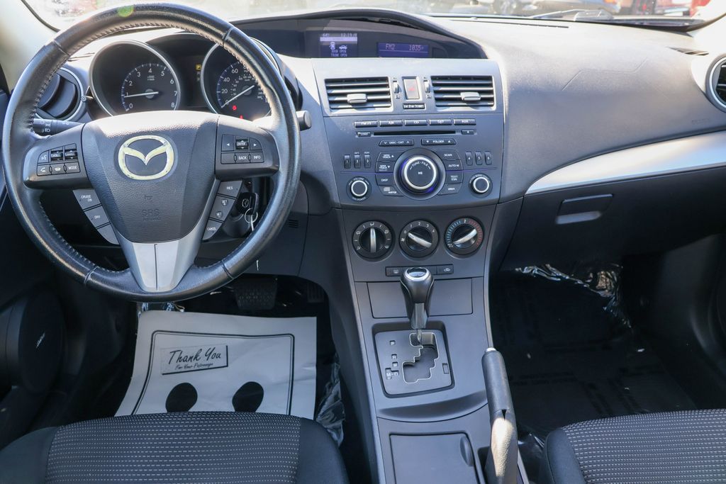 2012 Mazda Mazda3 i Touring 30