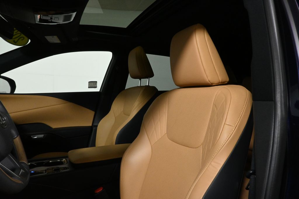 Thumbnail: 2023 Lexus RX - 16